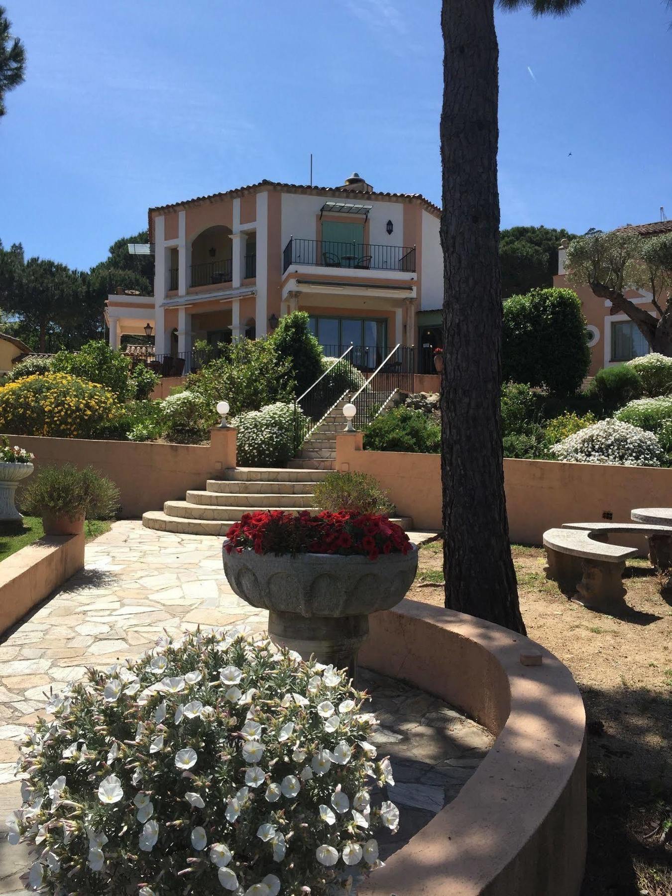 Hotel La Romarine Ramatuelle Luaran gambar